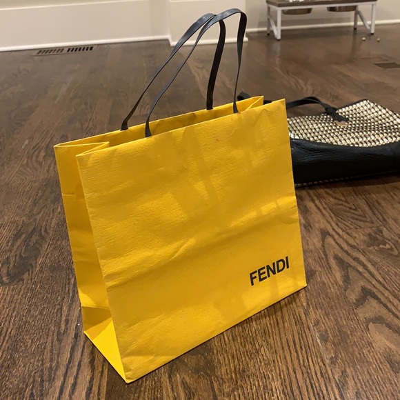 Fendi shopping bag - Picture 4 of 13